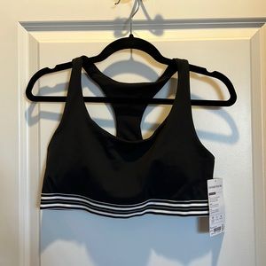 Athleta Contender Sports Bra